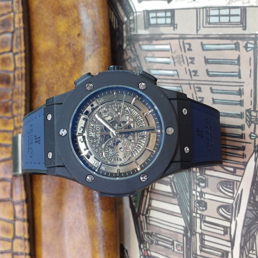 ساعت مچی عقربه ای آنالوگ برند HUBLOT تک موتور تاریخ شمار دار بند چرم قفل فیکسر پروانه ای