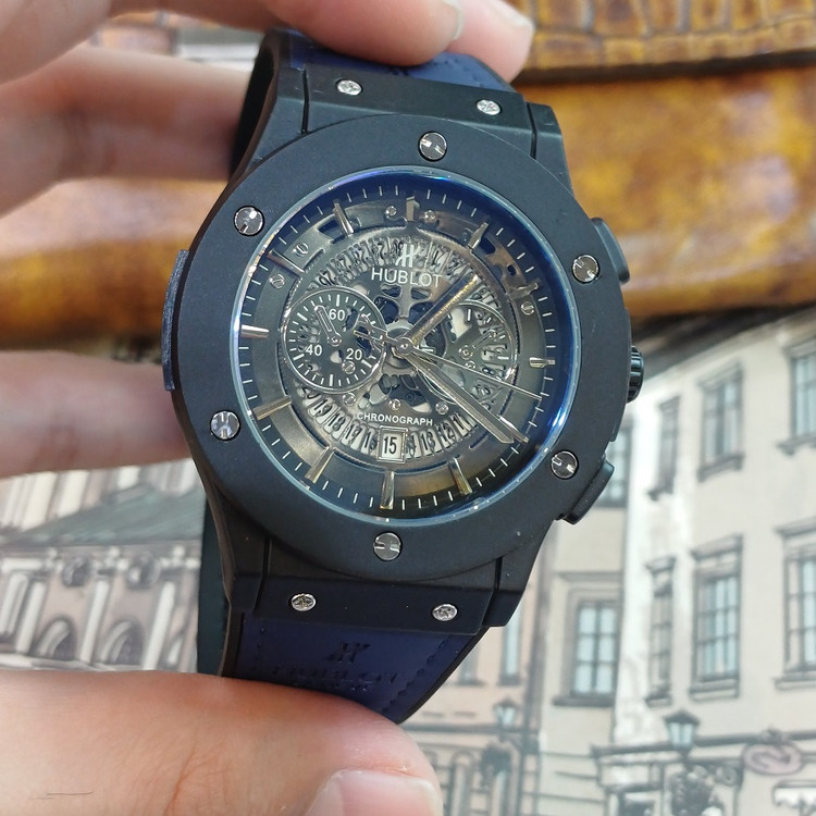 ساعت مچی عقربه ای آنالوگ برند HUBLOT تک موتور تاریخ شمار دار بند چرم قفل فیکسر پروانه ای