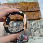 ساعت مچی عقربه ای آنالوگ برند HUBLOT تک موتور تاریخ شمار دار بند چرم قفل فیکسر پروانه ای