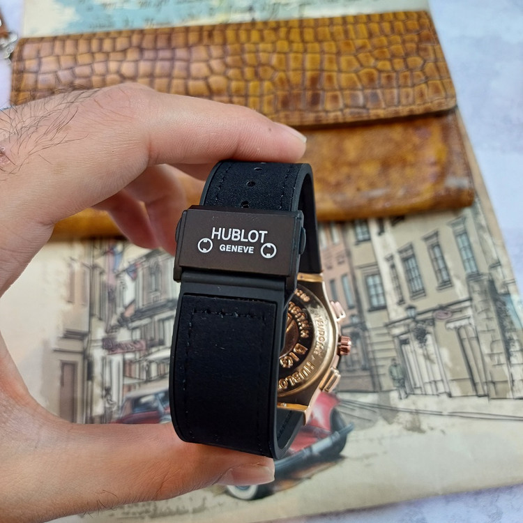 ساعت مچی عقربه ای انالوگ برند HUBLOT تک موتور تاریخ شمار دار بند چرم قفل فیکسر پروانه ای