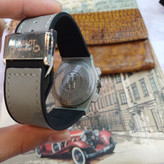 ساعت مچی عقربه ای آنالوگ برند HUBLOT تک موتور تاریخ شمار دار بند چرم قفل فیکسر پروانه ای