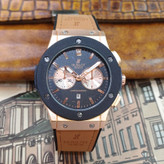 ساعت مچی عقربه ای آنالوگ برند HUBLOT تک موتور تاریخ شمار دار بند چرم قفل فیکسر پروانه ای