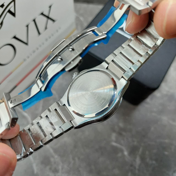 ساعت مردانه داویکس رفرنس DV241040M